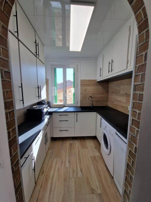 אמלי-לה-באינס-פללדה Appartement Classe 2 Etoiles, 2 Chambres, Renove, Climatise מראה חיצוני תמונה